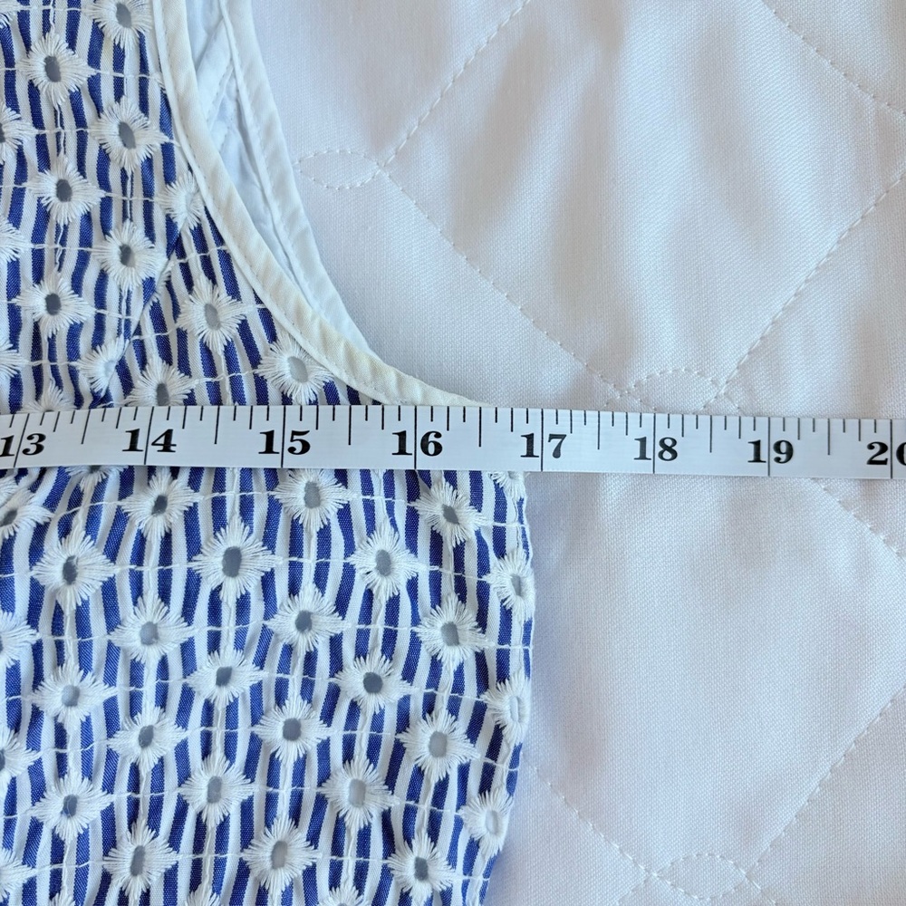 Brooks Brothers Blue and White Patterned Dress - Picture 9 of 11
